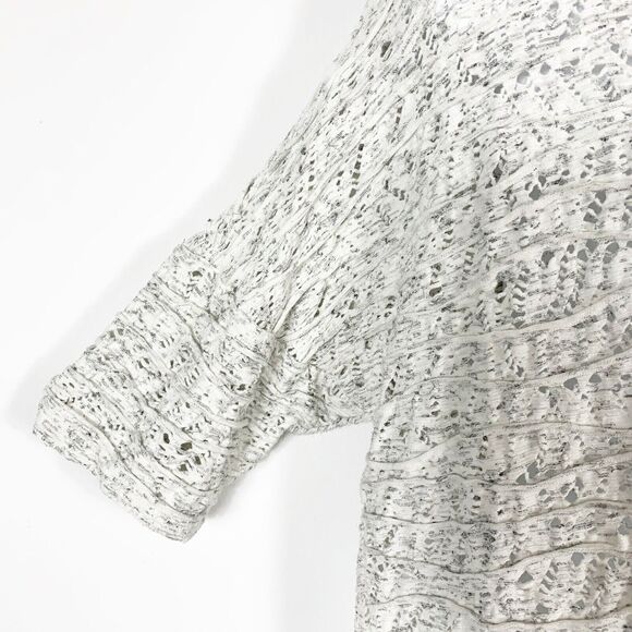 NEON BUDDHA Top Size Large Open Weave Knit Art To Wear Boxy Womens Active - Picture 3 of 10